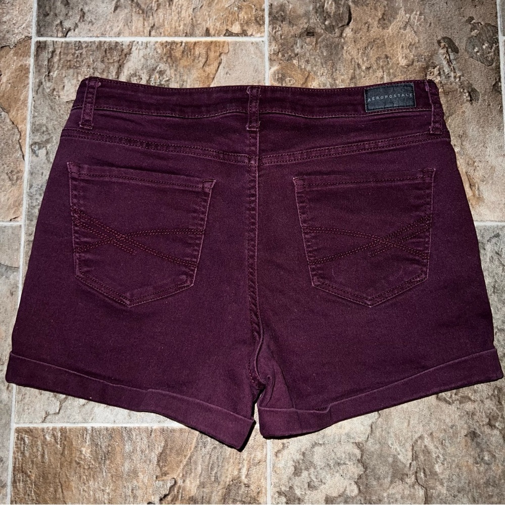 Aeropostale MIDI Cuffed Hem Stretchy Burgundy Shorts - Picture 7 of 10